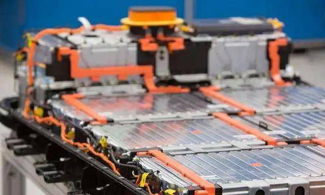 首批新能源汽车电池步入“退役期”, 退役电池去哪儿了?